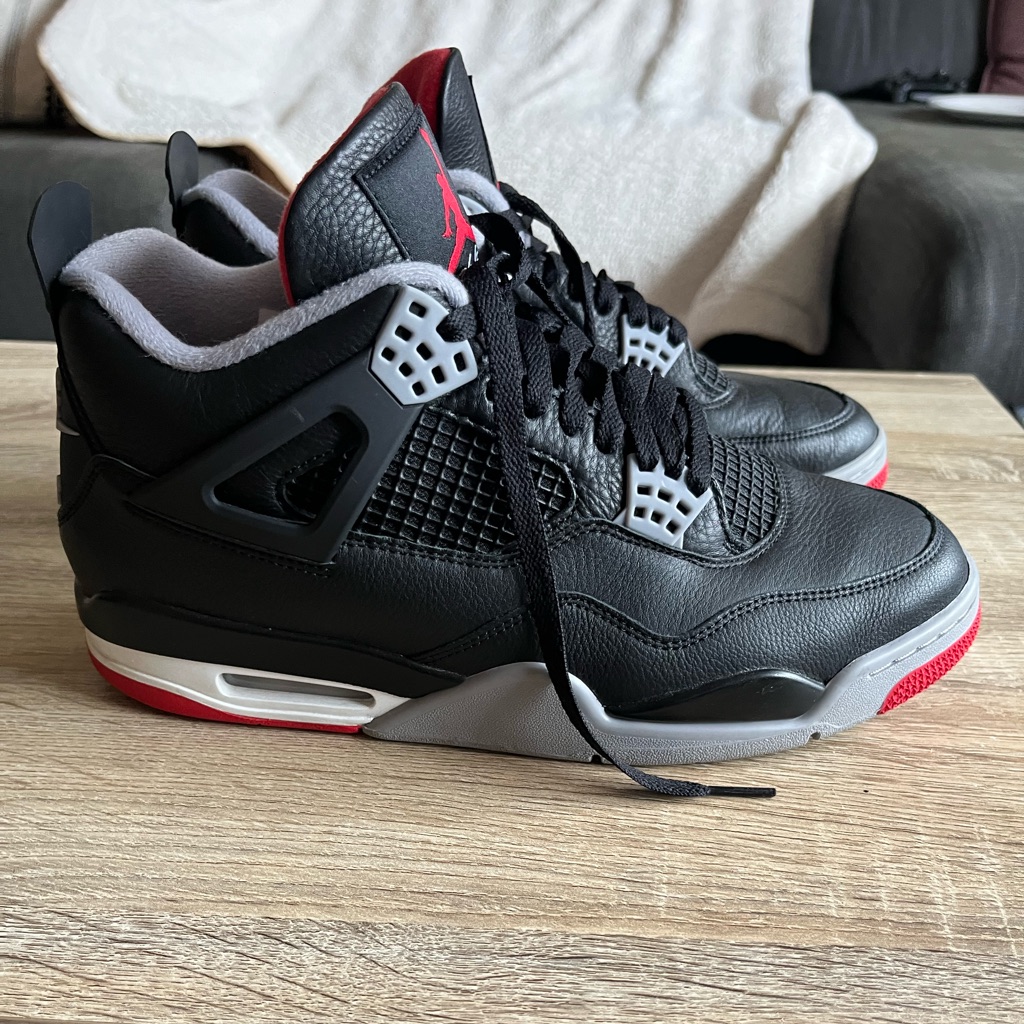 Air Jordan 4 Retro ‘Bred Reimagined’ Mens Sz 11